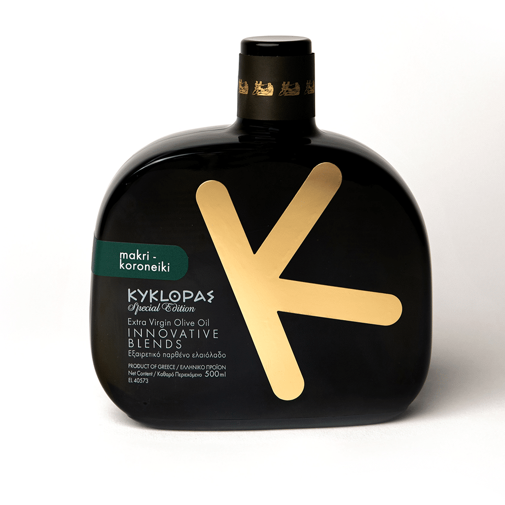 Schwarze, flache Flasche mit goldfarbenem „K“-Design und Aufschrift „KYKLOPAS Special Edition Extra Virgin Olive Oil Innovative Blends, Makri-Picual“